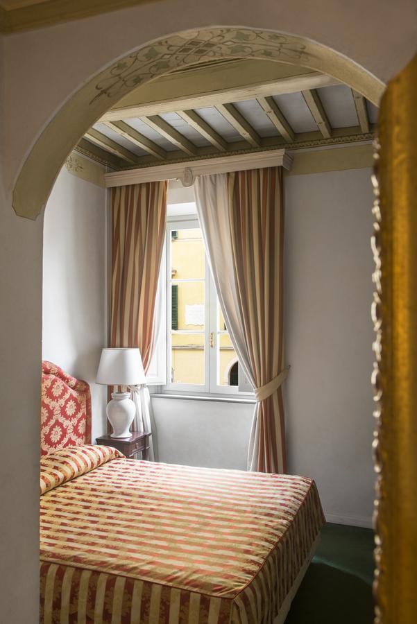 Hotel Relais Dell'Orologio Pisa Exterior photo